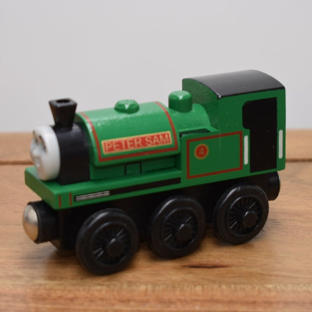 Peter Sam Rare SQUARE FUNNEL Thomas and Friends Wooden Railway Train Engine 2003